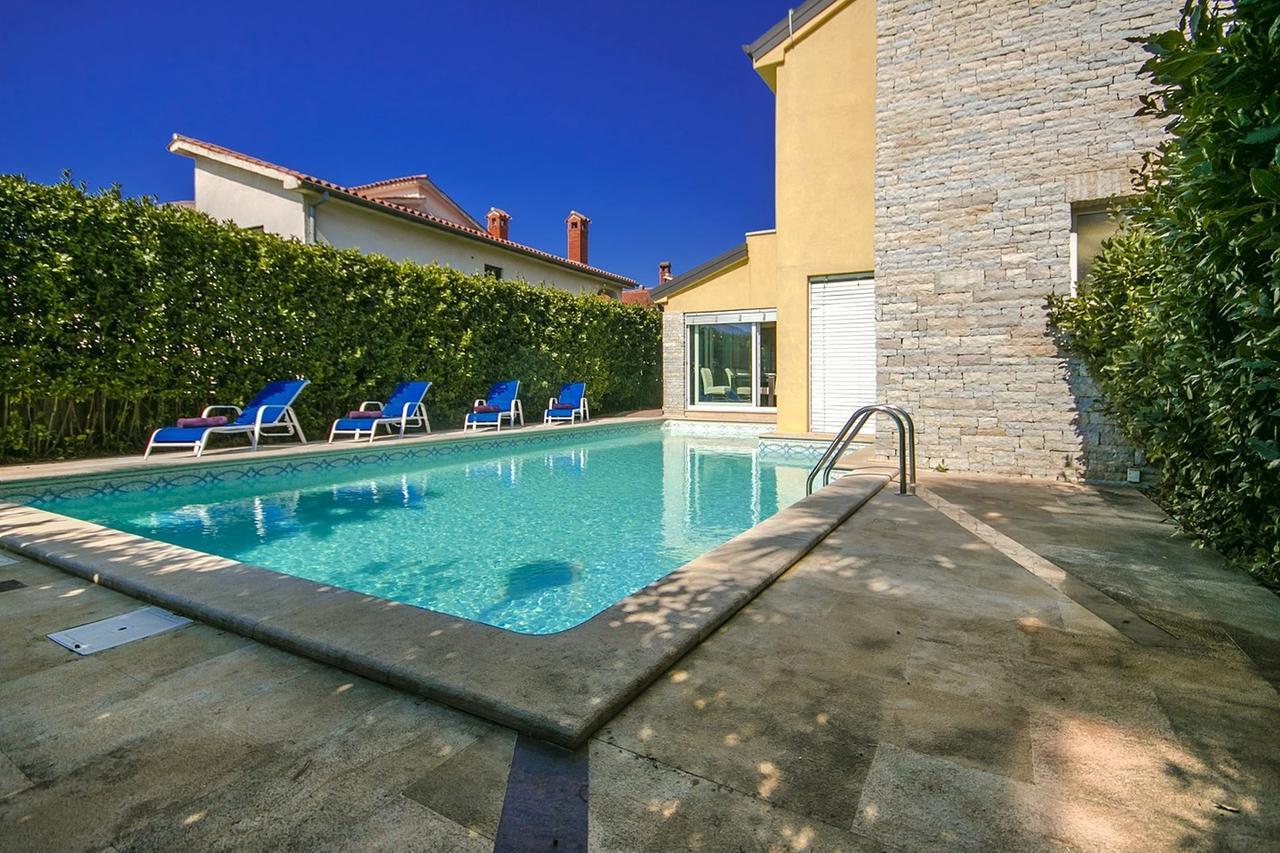 Villa Lidija Poreč Eksteriør billede